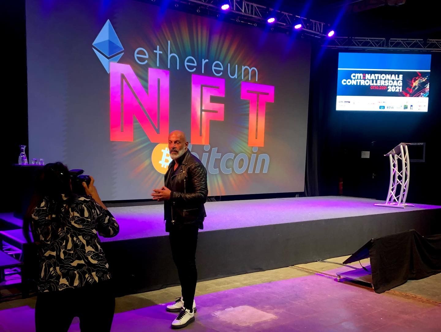 Crypto-Web3-Blockchain-NFT-Keynote-Speaker-Igor-Beuker